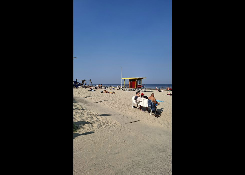 Día de playa en Jurmala