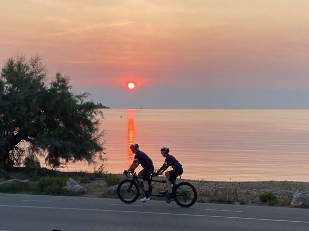 ENCUENTRO CON EL AMANECER