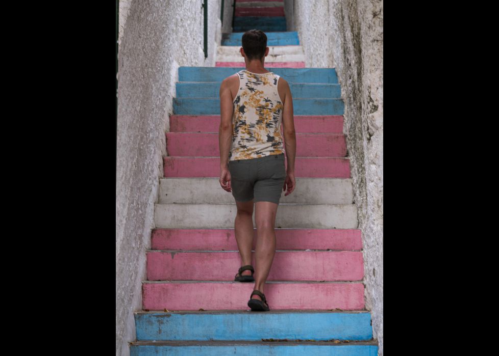 NO ESTAS SOLO - VISIBILIDAD Y RESPETO AL COLECTIVO TRANS