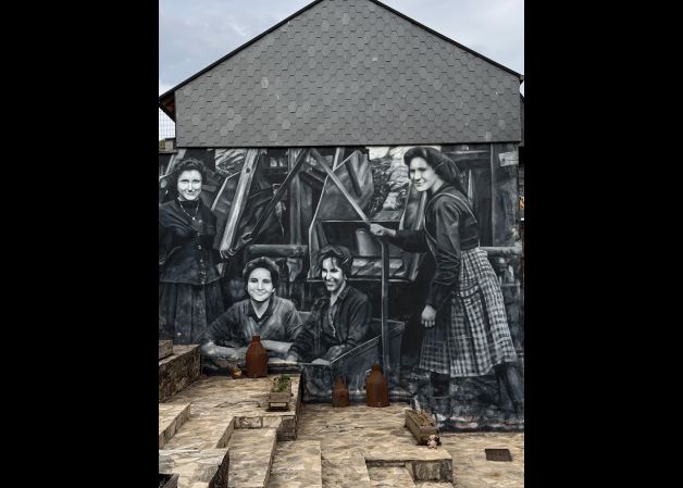 GRAFITI DE LAS MUJERES DE LA MINERÍA