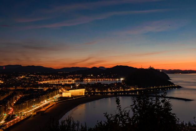 La noche acechando a donosti.