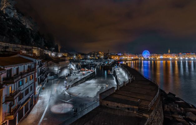 La noche desde el puerto