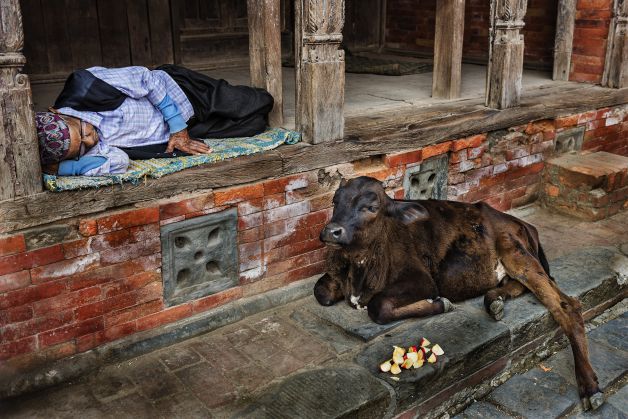 Siesta ordua, Nepal