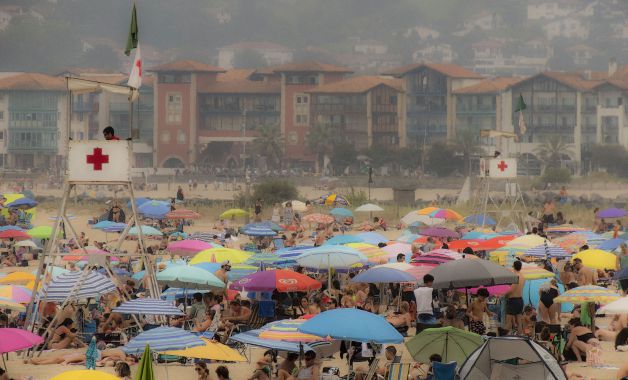 VIGILANTES DE LA PLAYA