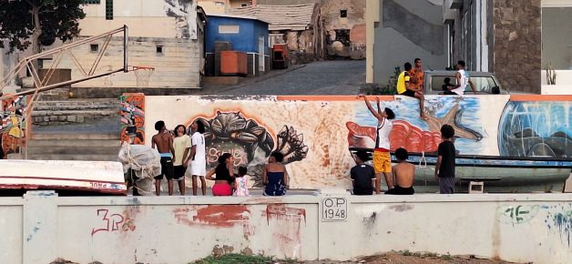 Basket en el puerto de Ponta de Sol - Cabo verde