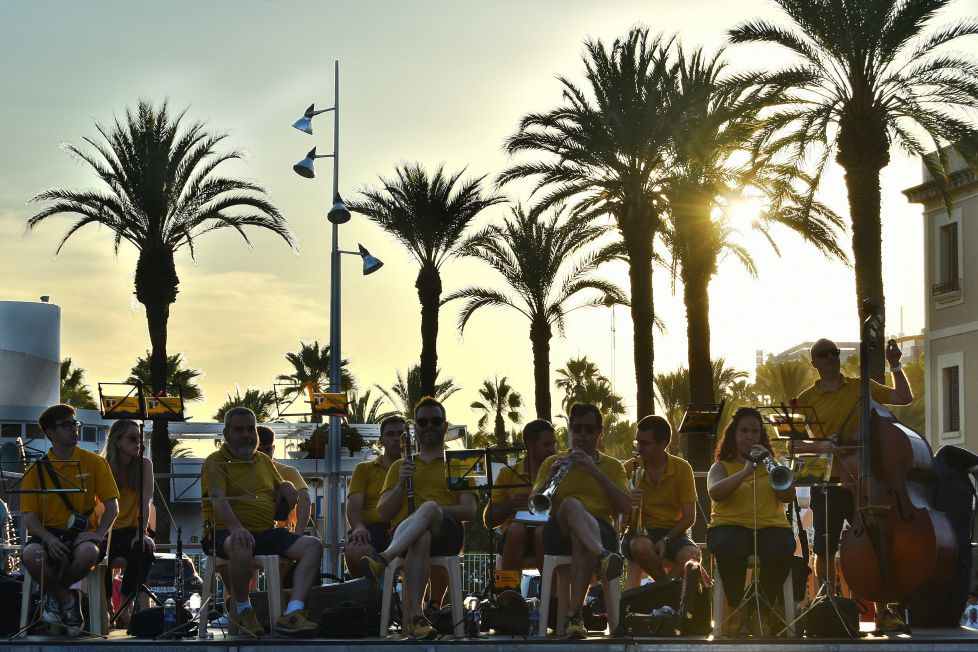 MUSIKA-NOTAK ILUNABARREAN