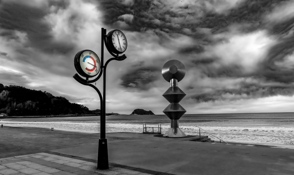La dama y el reloj
