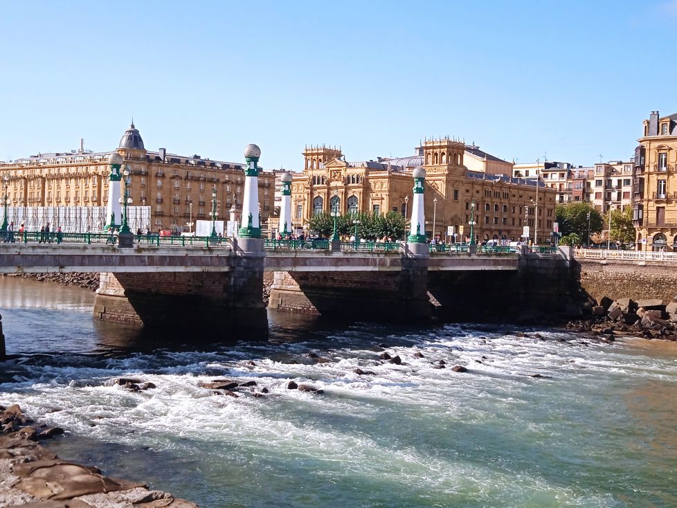 Donostia el río Urumea