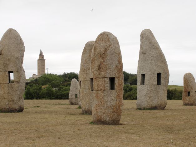 Entré Menhires.