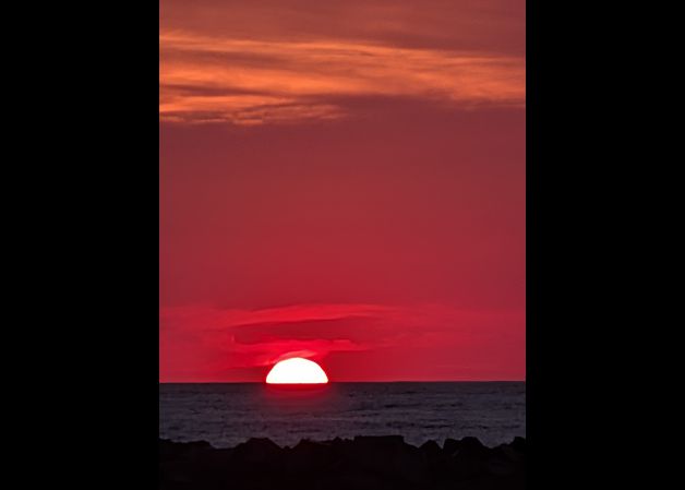 Puesta de sol , un instante 