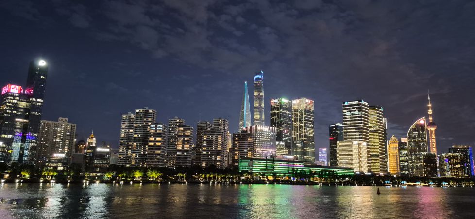 Cielo gris sobre Shanghai
