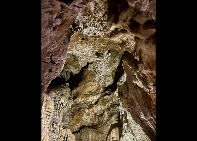 La cueva de las gűixas
