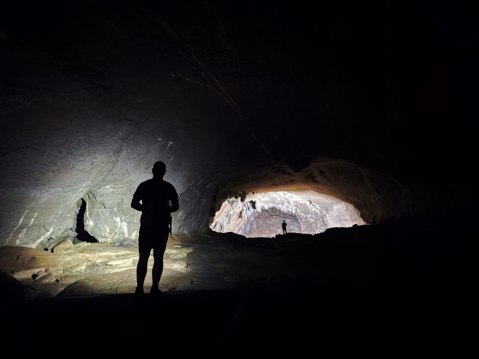 Cueva de Superlegor en Itxina