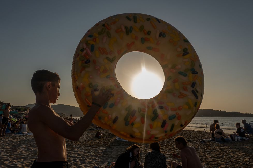 El flotador y el sol