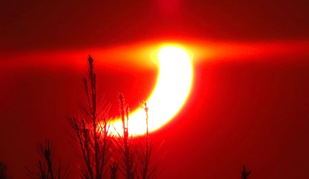 Fusionando el sol y la luna