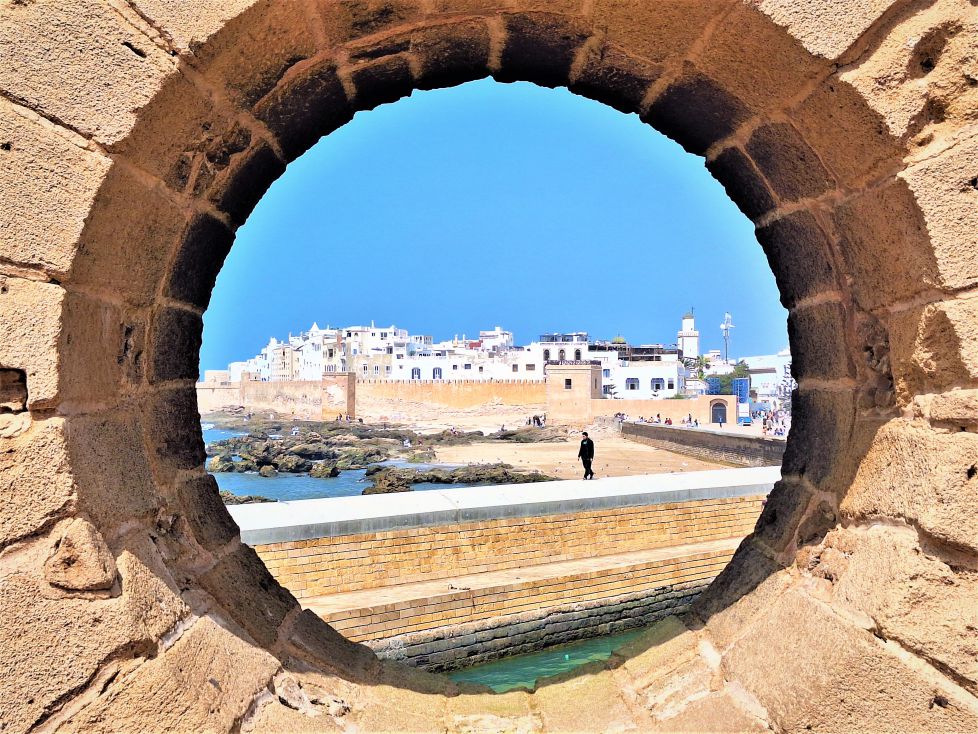 Harresiko begizulotik kasbah ikusten dut. [Essaouira, Maroko]