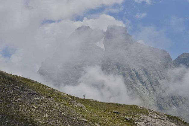 La montaña escondida