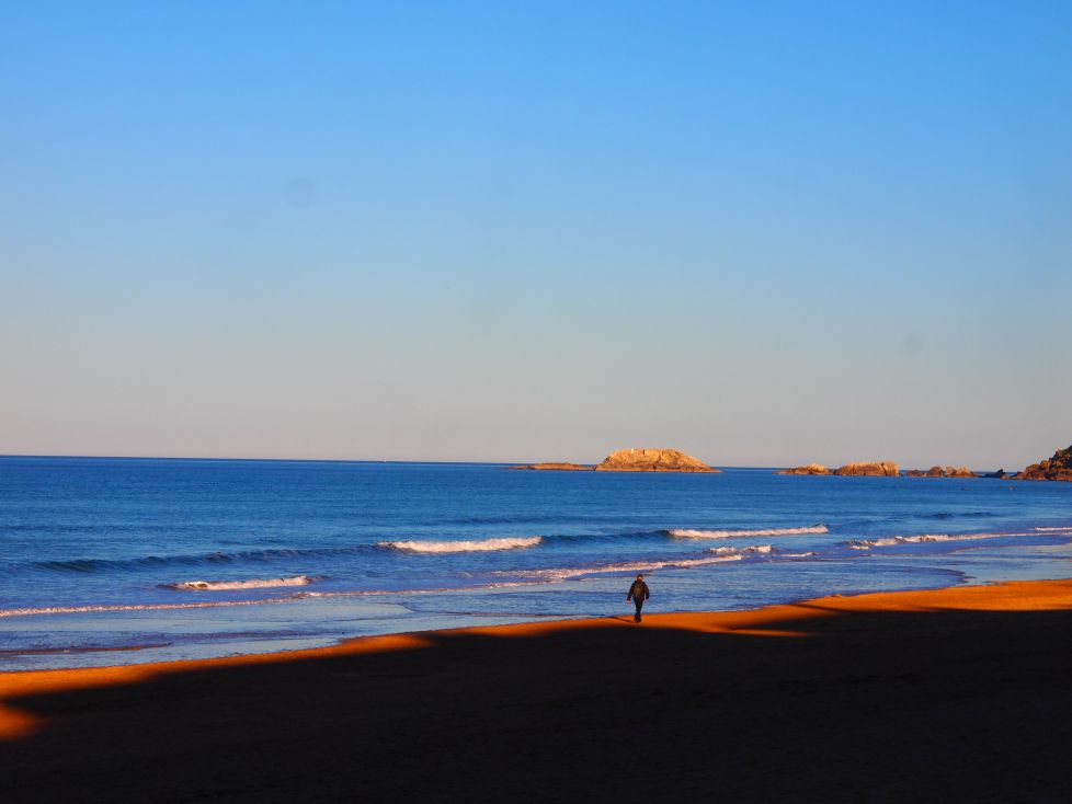 Paseando por el mar azul