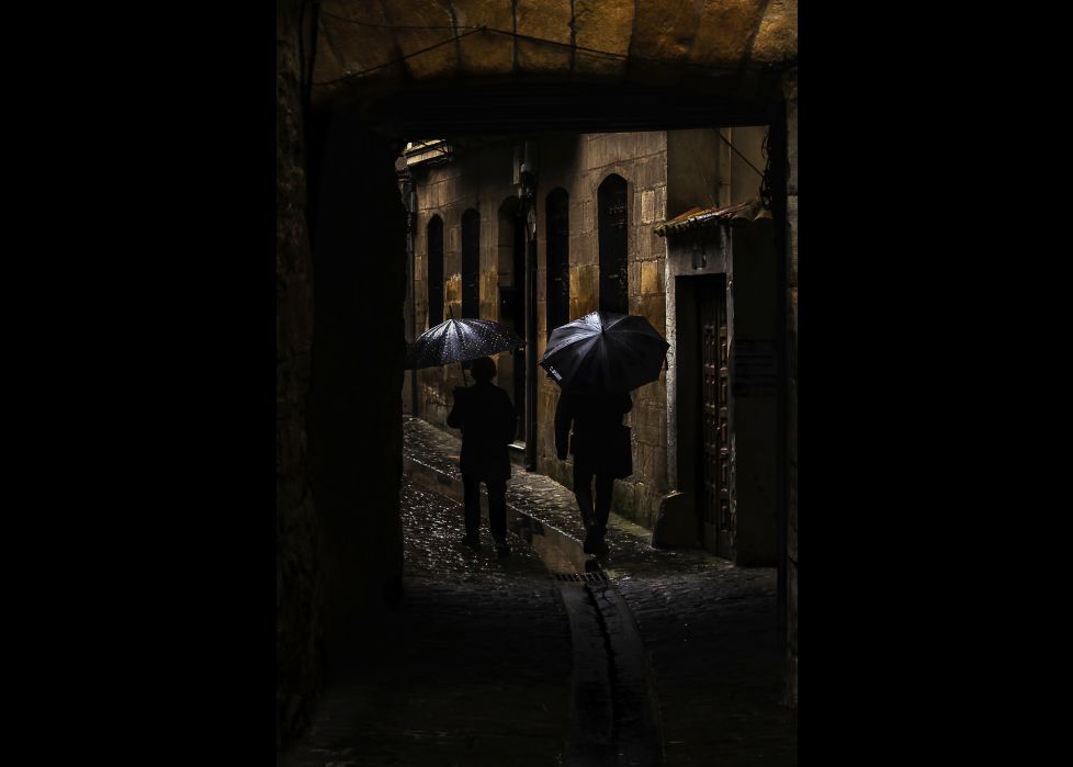 Por el callejón