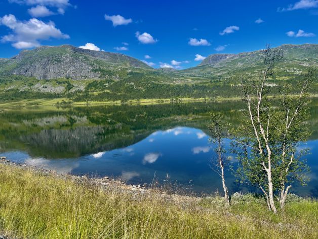 REFLEJOS LAGO DE BORGUND