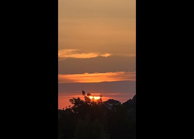 El sol se esconde 