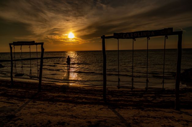 SUEÑOS EN HOLBOX