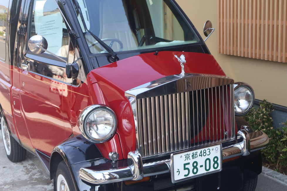 YO TAMBIEN SOY UN ROLLS-ROYCE