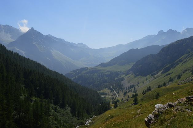 El valle hacia el Monviso
